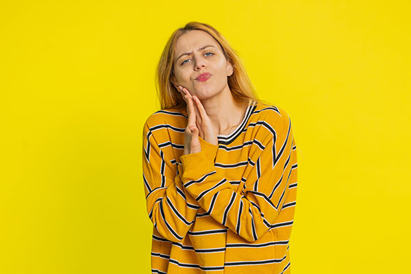 What To Do When You Experience A Broken Tooth