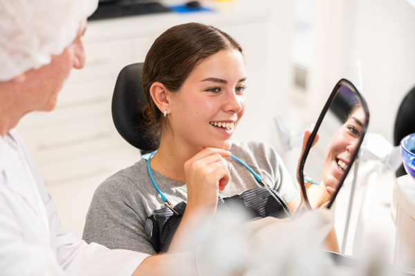 The Key Differences Between A General And Cosmetic Dentist