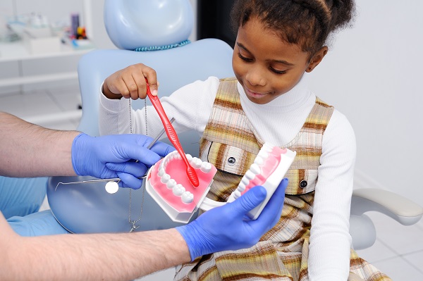 When Should Children See A Dentist For Kids?