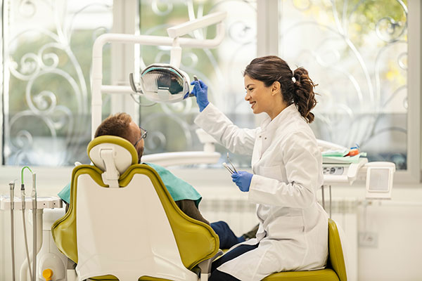 What To Expect During A Tooth Extraction: A Guide To A Smooth Recovery